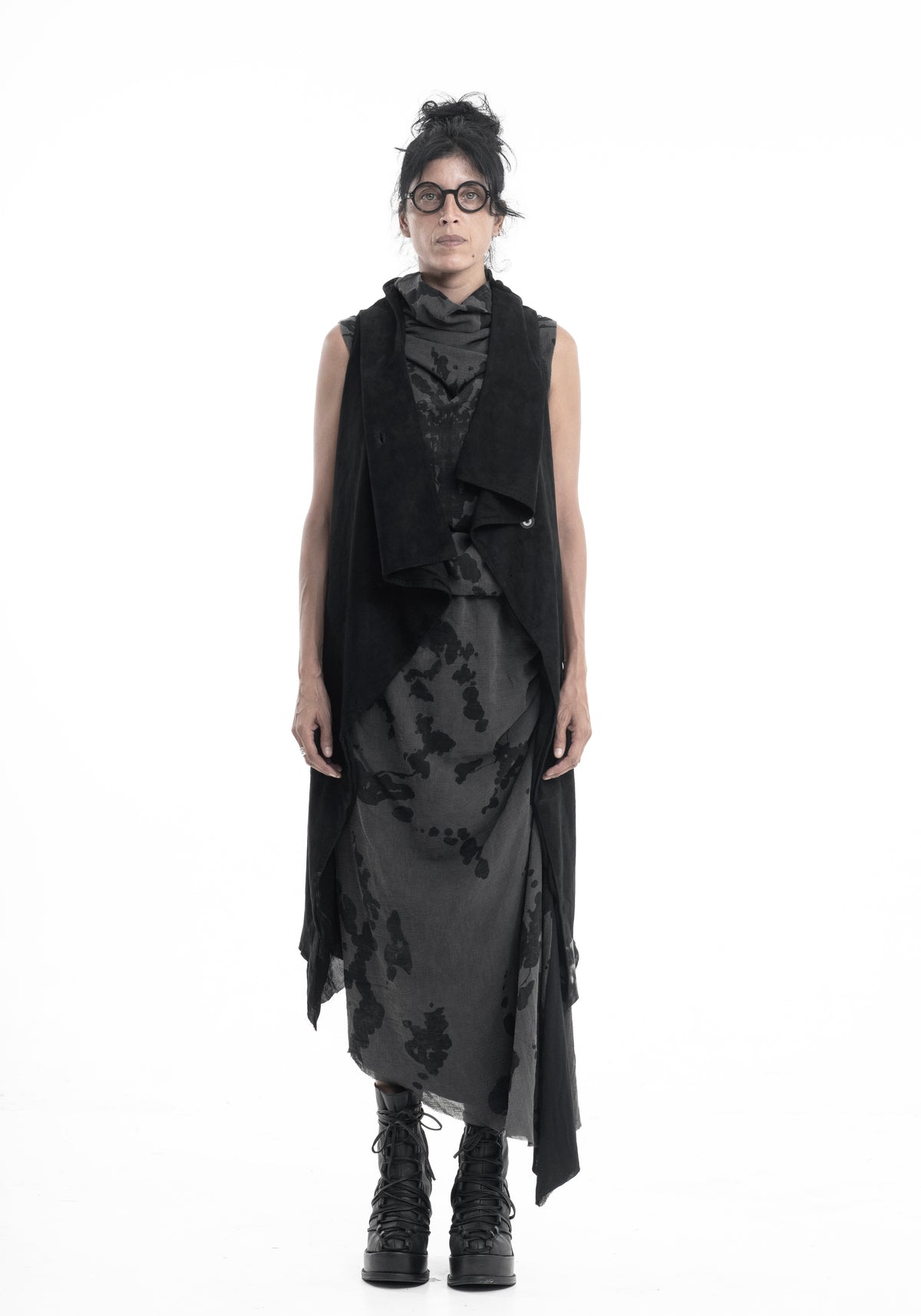 Hold Me Vest Leather Long