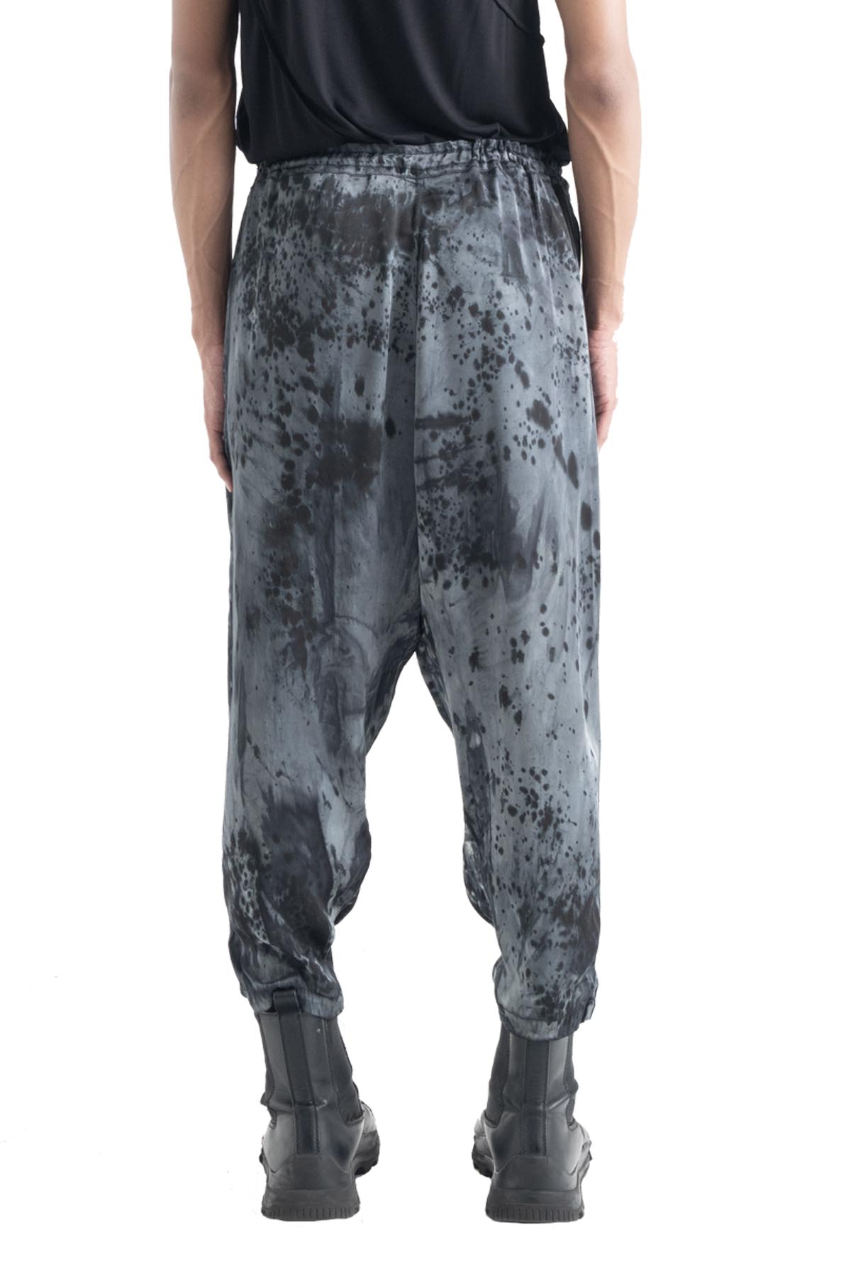 Kay Pants Noda Hitam