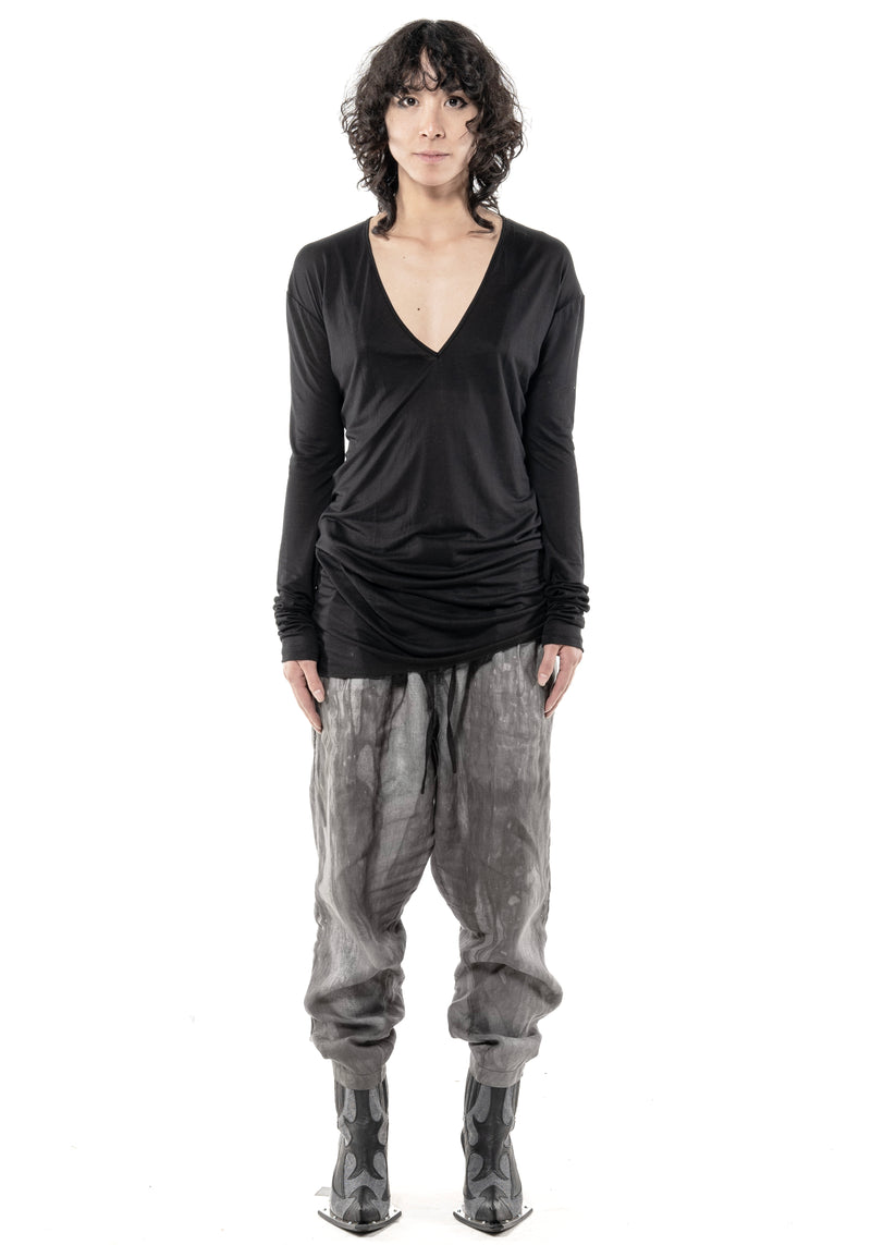 Moro V-Neck